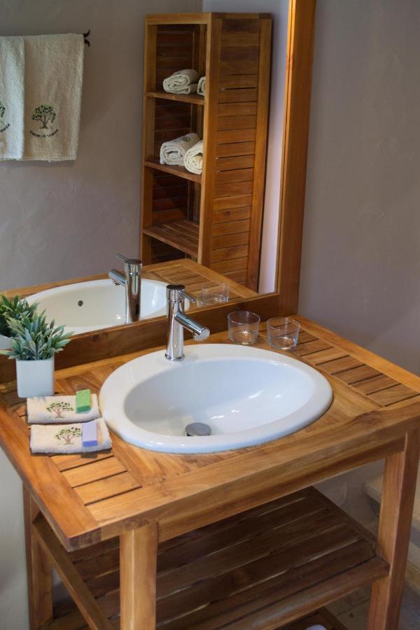 Le Bouquet De L Aromate Bed & Breakfast Joucas Exterior photo